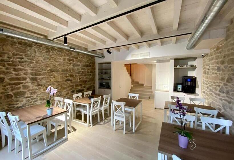 בית מלון כפרי Trina 20