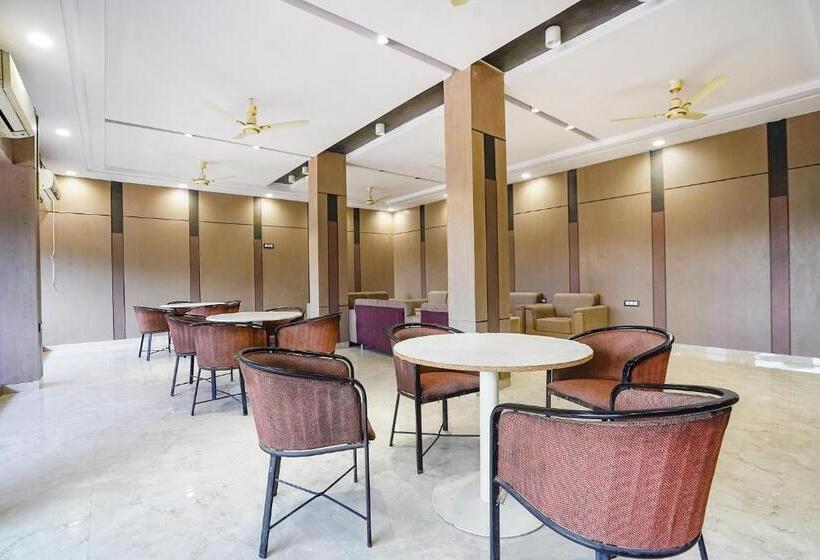 Jk Rooms 148 Hotel Rahul Palace