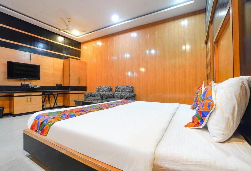 Jk Rooms 148 Hotel Rahul Palace