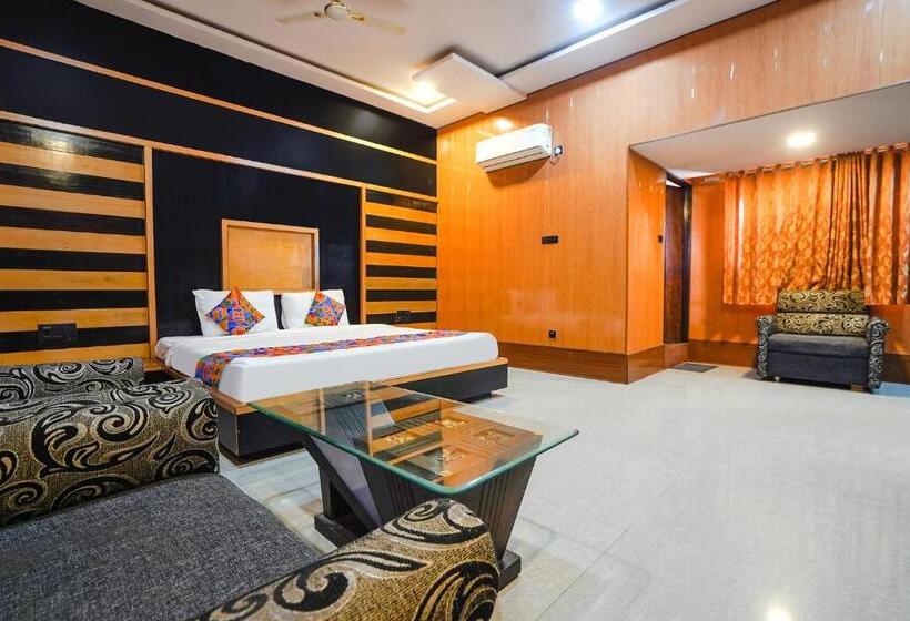 Jk Rooms 148 Hotel Rahul Palace