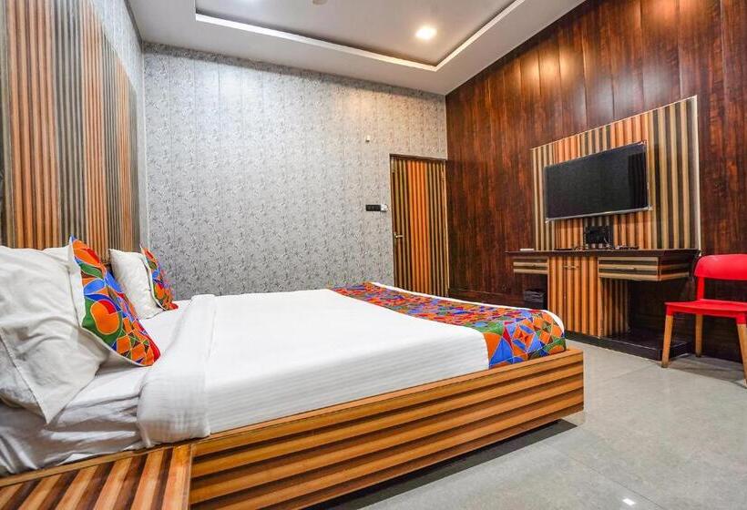 Jk Rooms 148 Hotel Rahul Palace