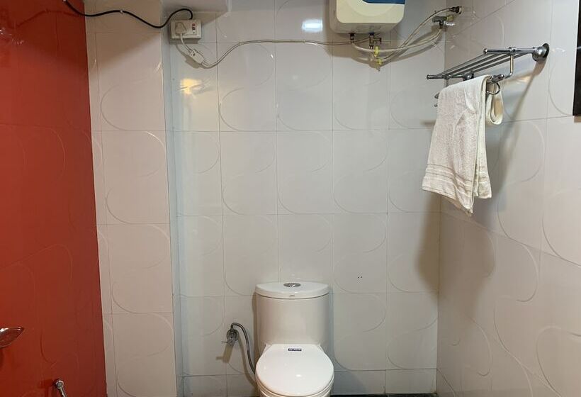 Jk Rooms 148 Hotel Rahul Palace