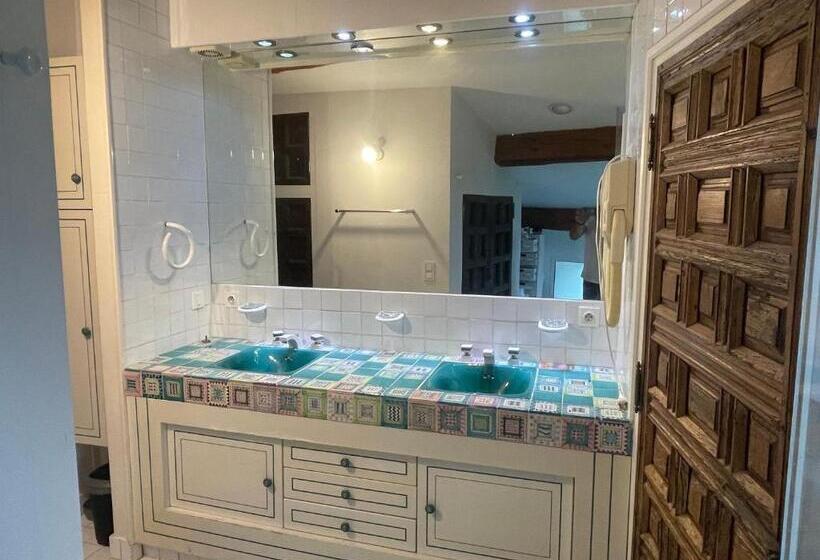 Lou Kif Hostel Votre Auberge En Camargue