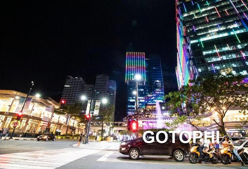 One Uptown Residence