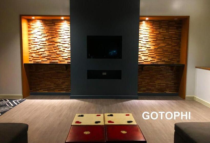 One Uptown Residence