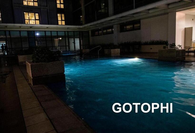 One Uptown Residence