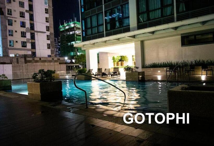 One Uptown Residence