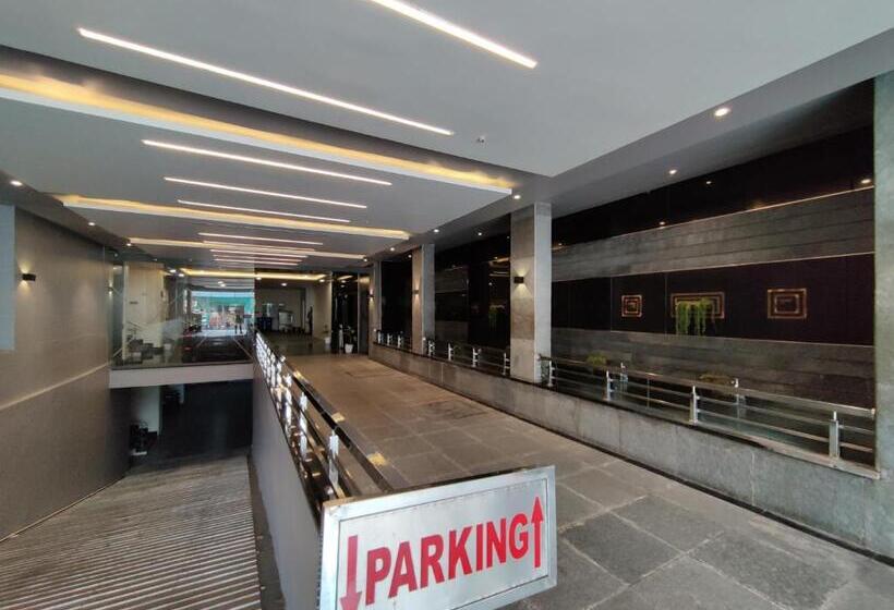 Park Signature Hotels Royal Benza