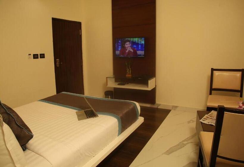 Park Signature Hotels Royal Benza