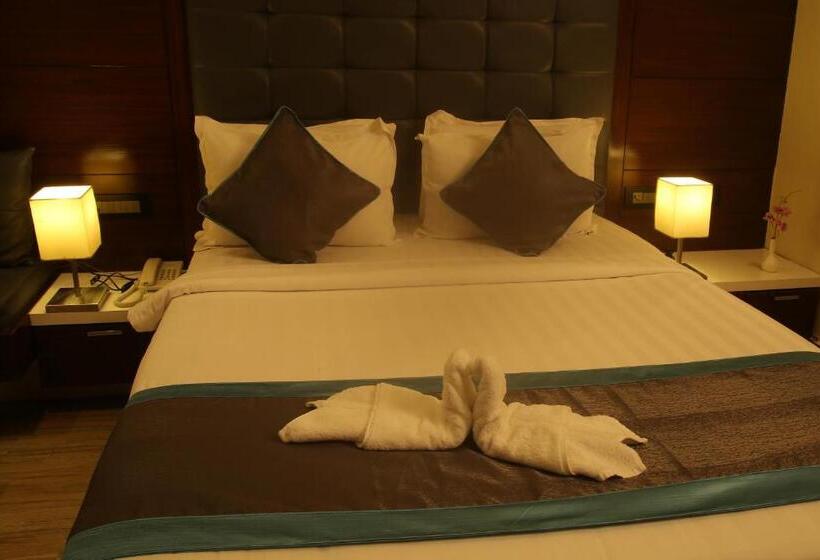 Park Signature Hotels Royal Benza