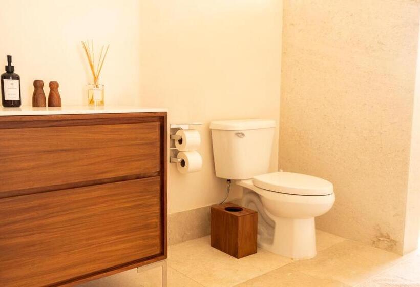 פנסיון Consentido Tamarindo