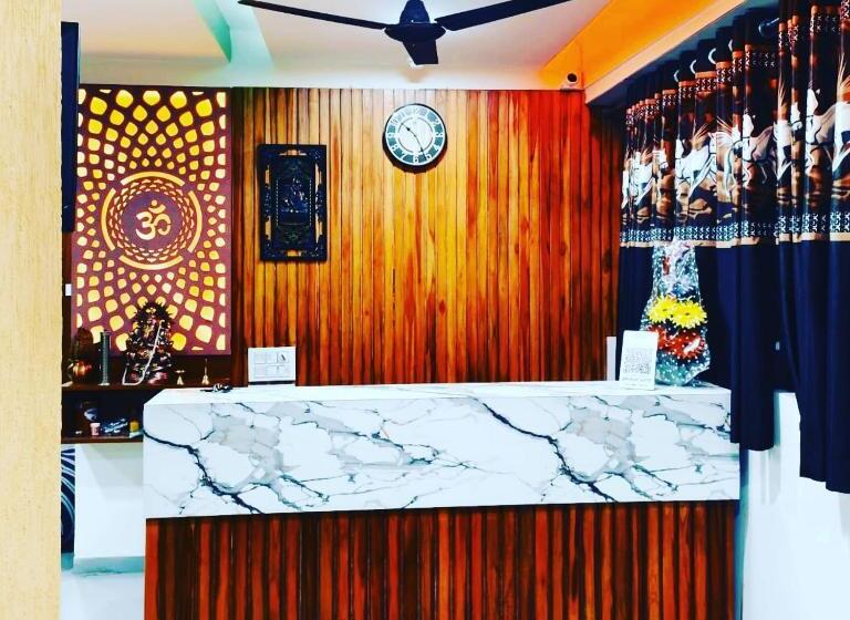 Pension Eagle Inn, Naroda