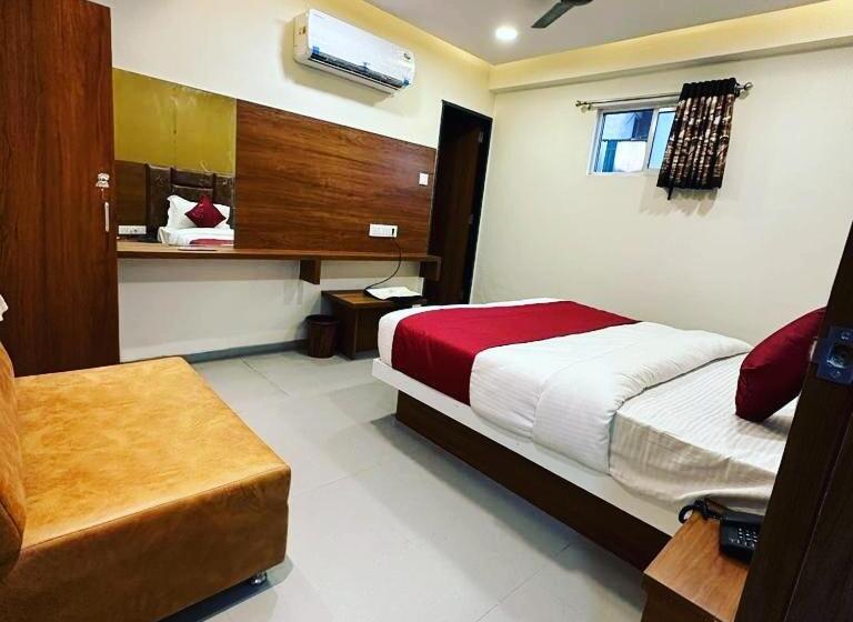 Pension Eagle Inn, Naroda