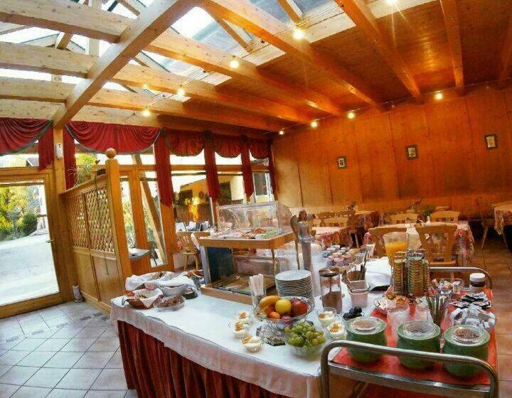 بنسيون Gästehaus Post Aigner