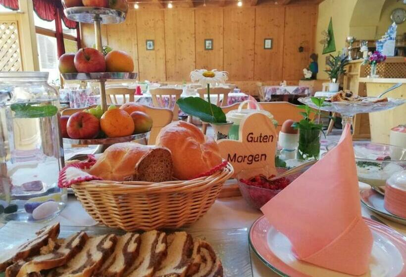 بنسيون Gästehaus Post Aigner