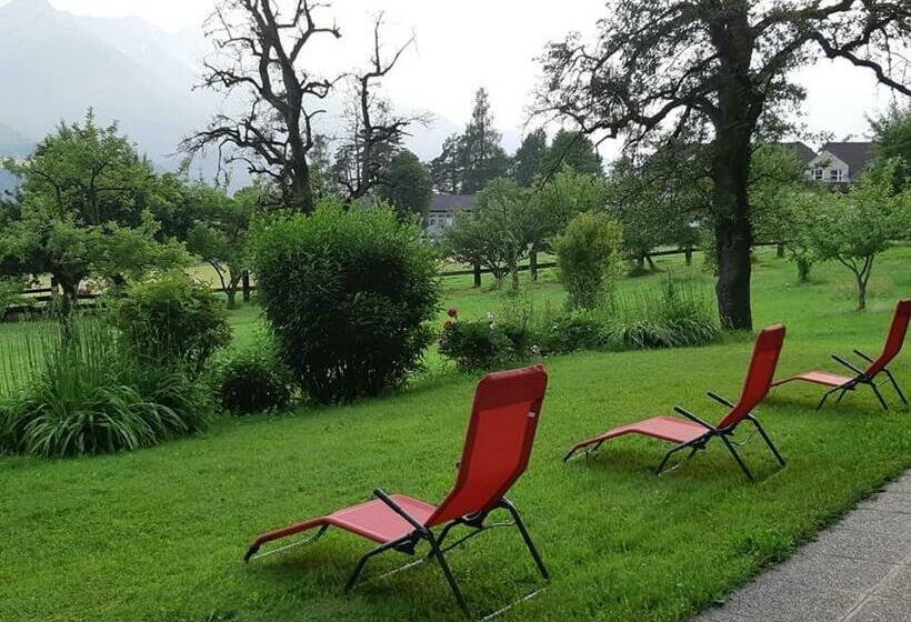 بنسيون Gästehaus Post Aigner