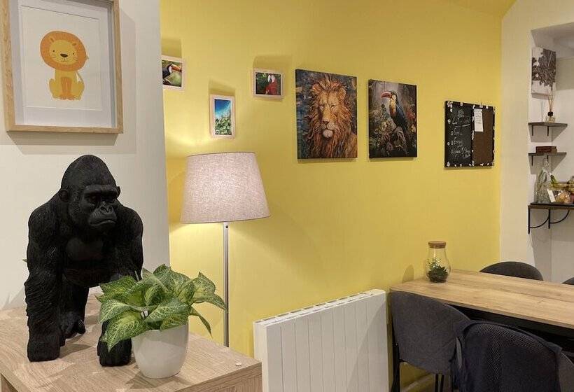 ペンション La Tropicale De Croix   Chambre D Hôtes