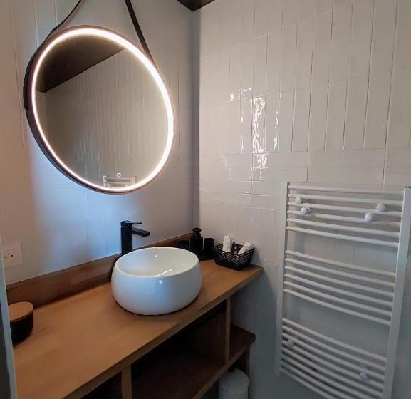 بنسيون Le Clos Des Crins