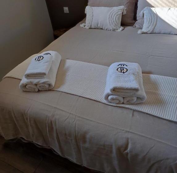 بنسيون Le Clos Des Crins