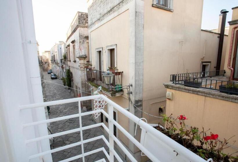 بنسيون Palazzo  800 : Cementine