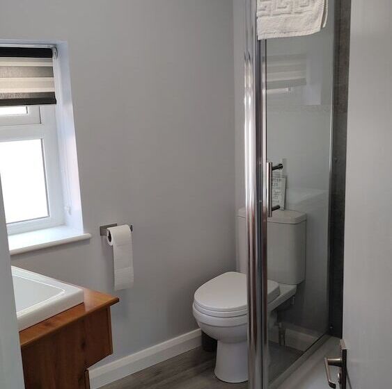 פנסיון Southwell Stays