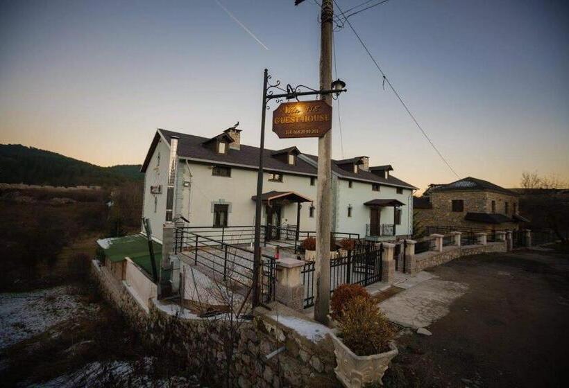 פנסיון Vila118