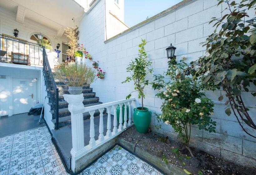 Solomon S Mansion Hotel Istanbul