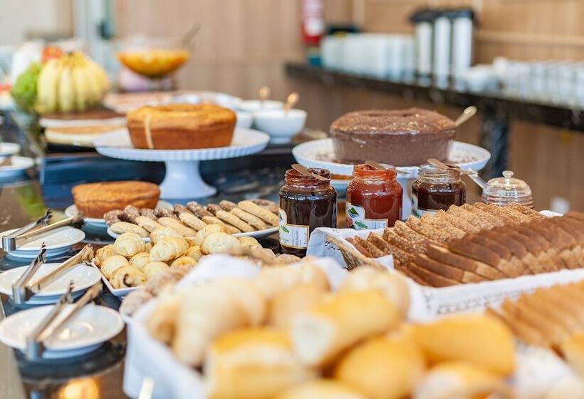 Tri Hotel Executive Osório