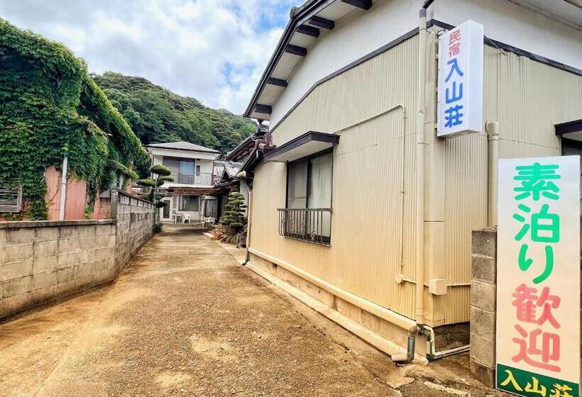 호스텔 Iriyama So