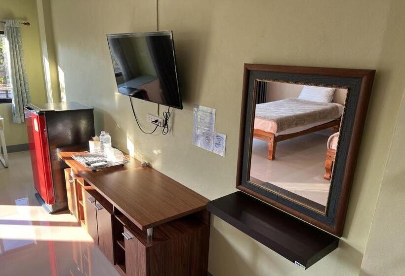 ユースホステル V Tharm