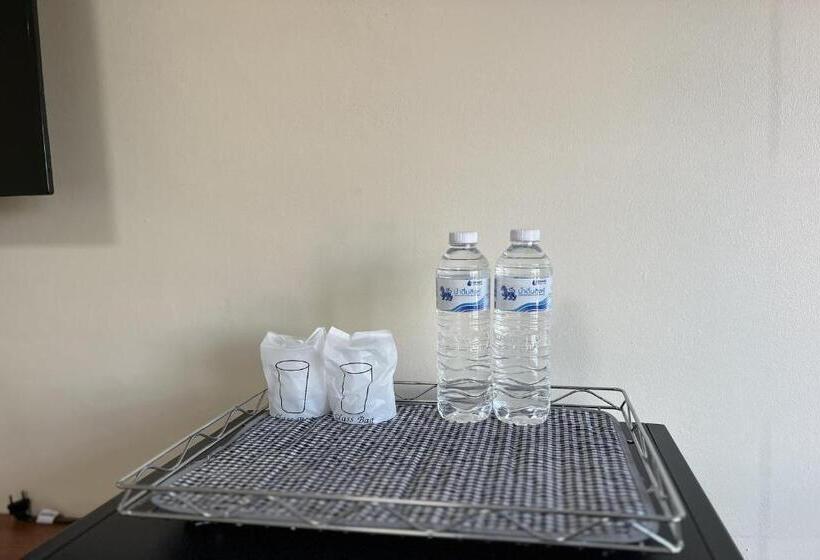 ユースホステル V Tharm