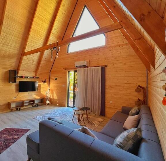 تختخواب و صبحانه El Ya Bungalov Ve Pansiyon