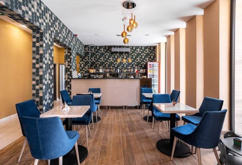 مبيت وإفطار Ikonik Spa