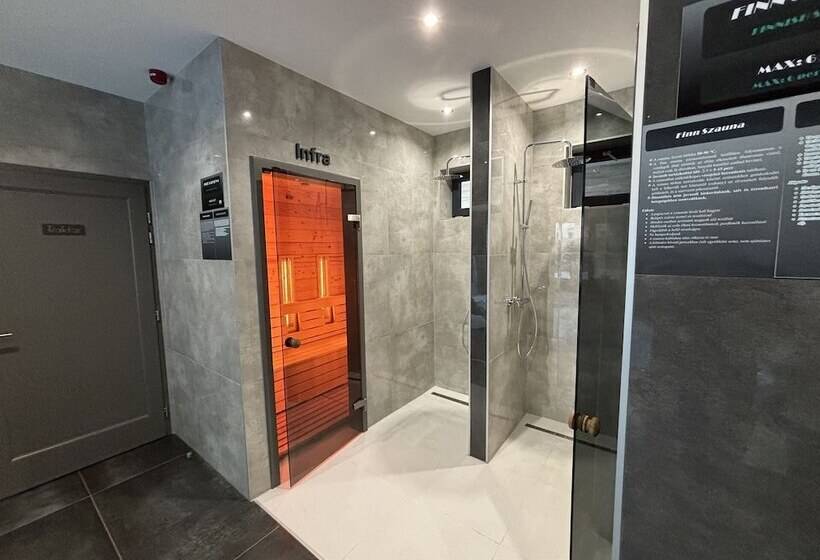مبيت وإفطار Ikonik Spa