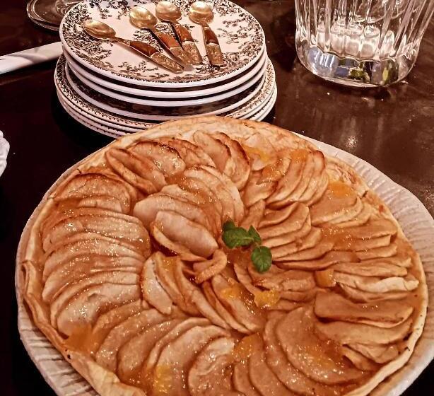 مبيت وإفطار La Maison Perchee