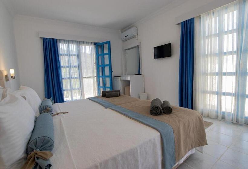 Bed and Breakfast Ladonia Hotels Zemda Gümüşlük