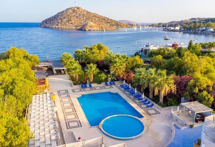 Bed and Breakfast Ladonia Hotels Zemda Gümüşlük