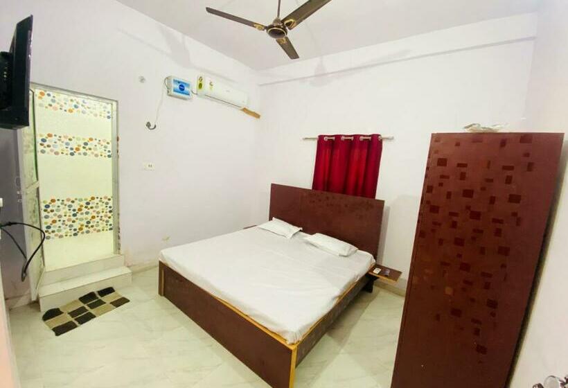 ベッドアンドブレックファースト Rita Shree Homestay At Ayodhya Highway