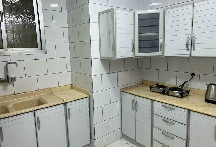 Hakimdom Hostel