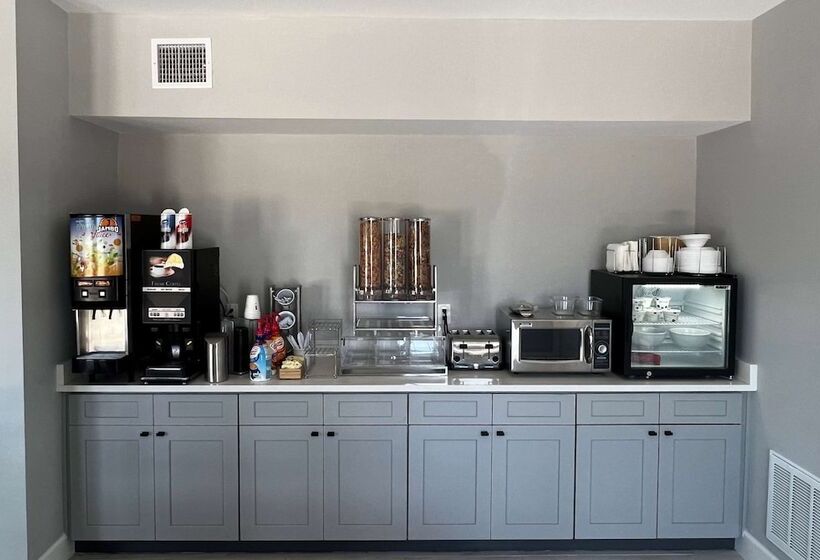 فندق Baymont By Wyndham Freeport Texas