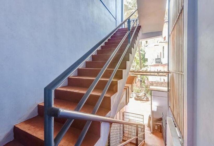 فندق Collection O Ashwem Beach Side Stay