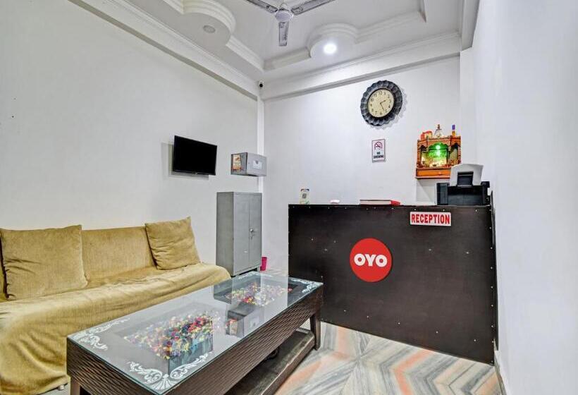 酒店 Oyo Flagship 81340 Diamond Inns