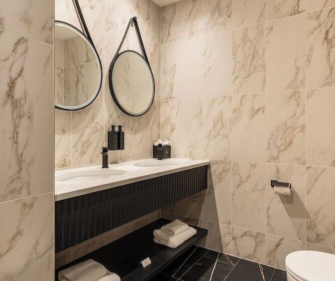 호텔 The Ebrington