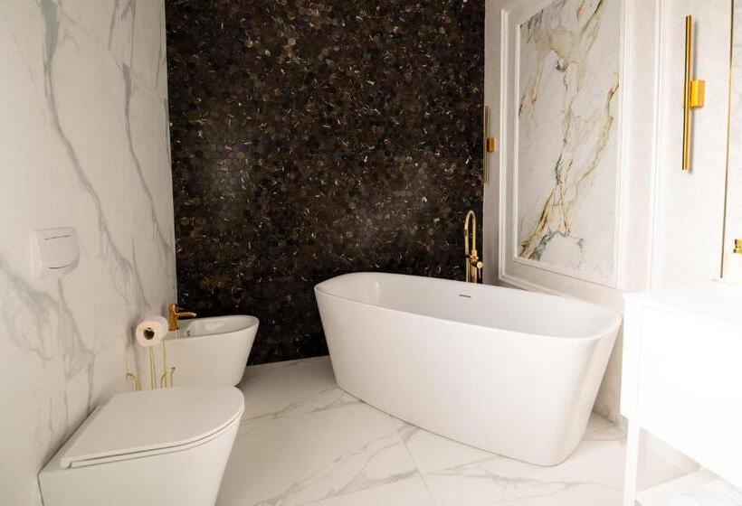 فندق The Penthouse