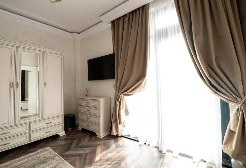 فندق The Penthouse