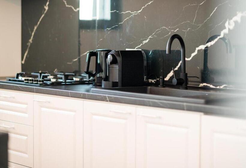 فندق The Penthouse