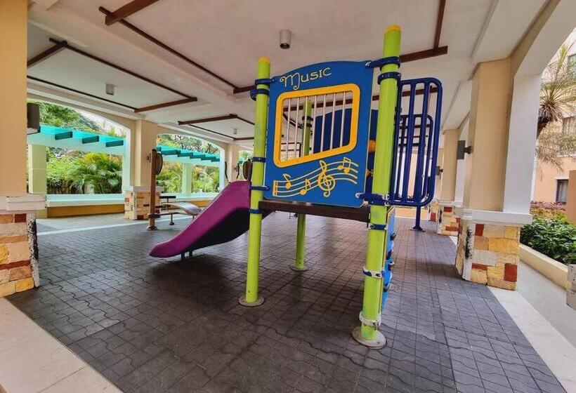 Newport S Star At Montecito Residential Resort