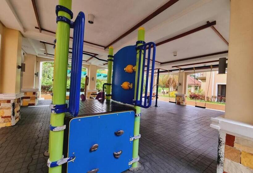 Newport S Star At Montecito Residential Resort