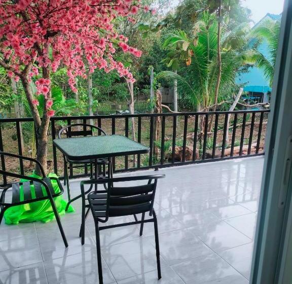 Pensione Baan Namthip Homestay Trang บ้านน้าทิพย์ โฮมสเตย์ตรัง