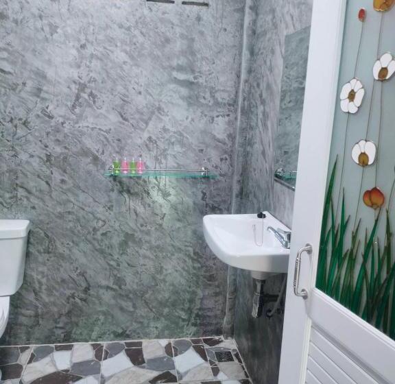 Pensione Baan Namthip Homestay Trang บ้านน้าทิพย์ โฮมสเตย์ตรัง